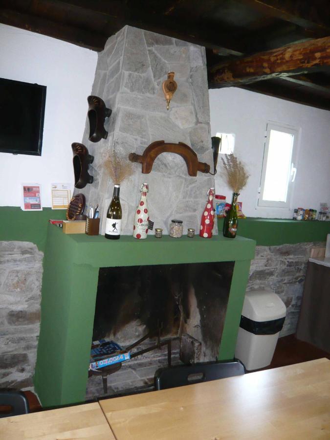 Albergue El Paso Vega de Valcarce Eksteriør billede